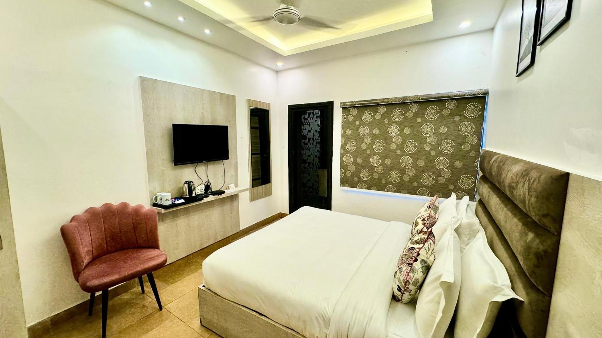 Hotel Pride Inn - 800 Mts From Mall Road Mussoorie Extérieur photo