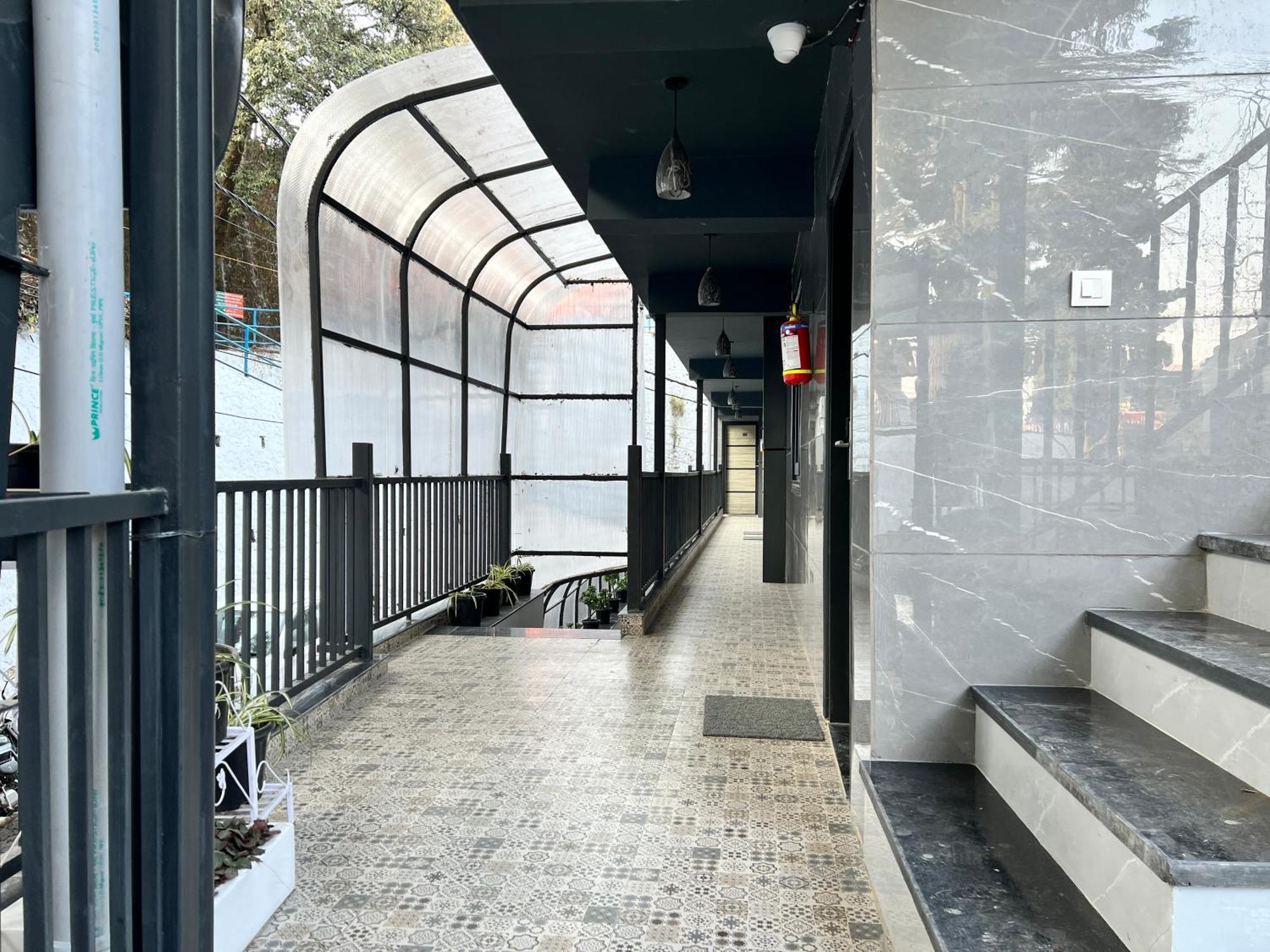 Hotel Pride Inn - 800 Mts From Mall Road Mussoorie Extérieur photo